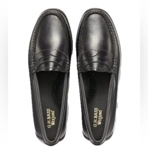 GH Bass weejuns Whitney lug black size women’s 8
